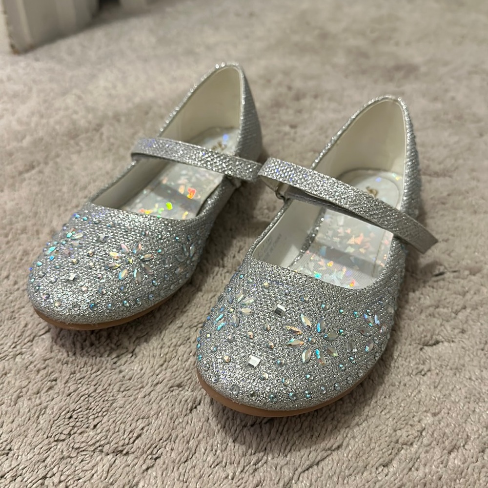 Girls dress shoes